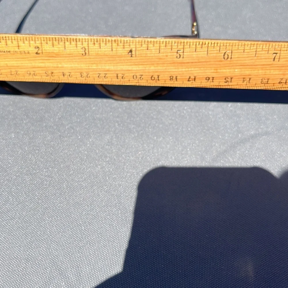 Versace sunglasses with gold rhinestones - Picture 9 of 11